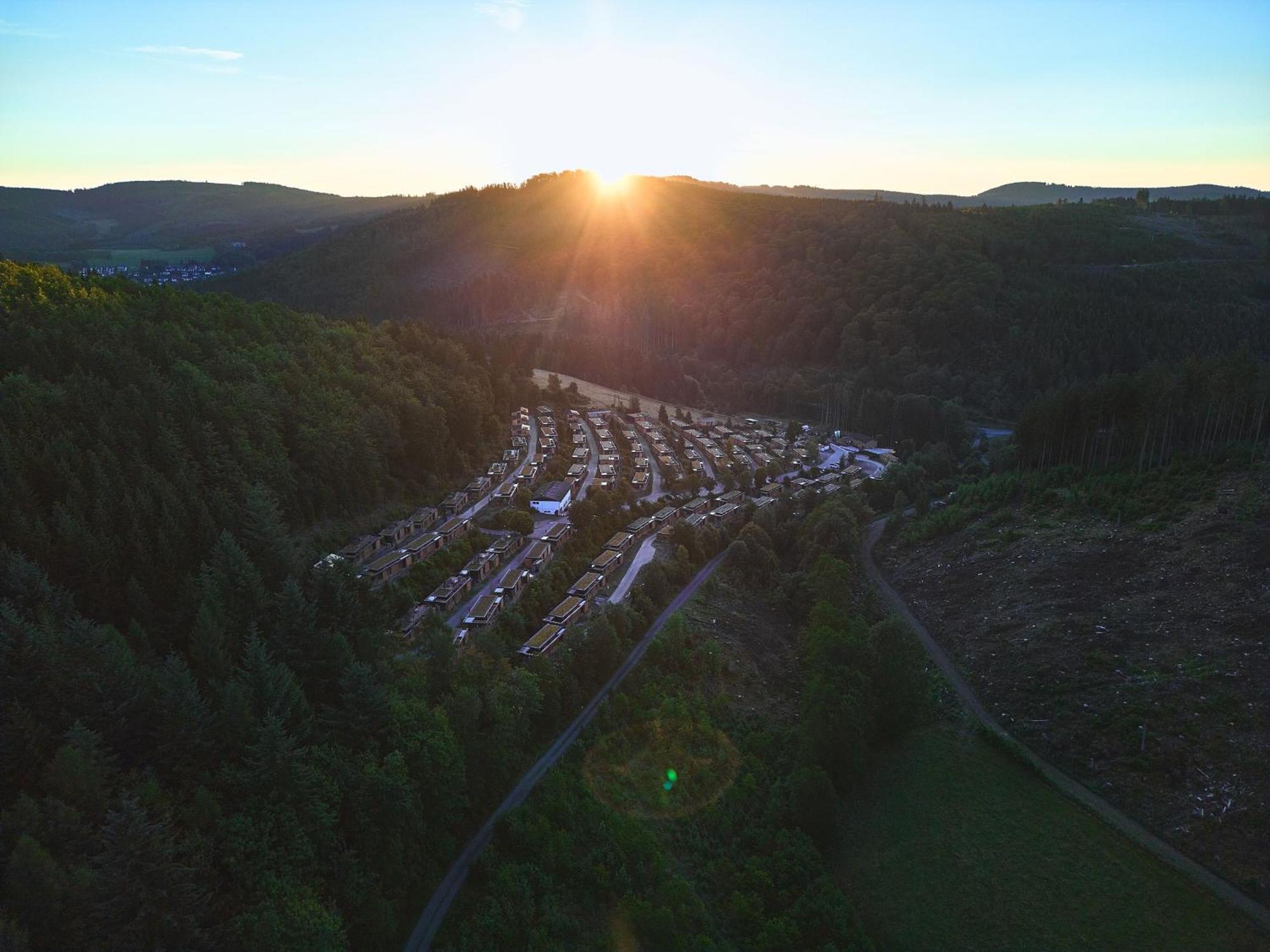 Отель Uplandparcs Sauerland Винтерберг Экстерьер фото